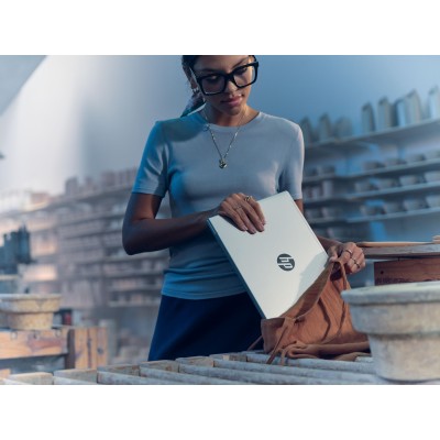 Ноутбук HP Probook 4-G1a 14" WUXGA IPS, AMD R5-230, 16GB, F512GB, UMA, Win11P, сріблястий (B9ZG8ET)
