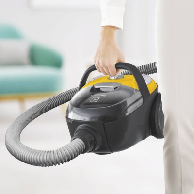 Пилосос циклонний ELECTROLUX ECGC21-2Y