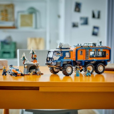 Конструктор LEGO® City Арктична дослідницька вантажівка з науковою лабораторією (60471)