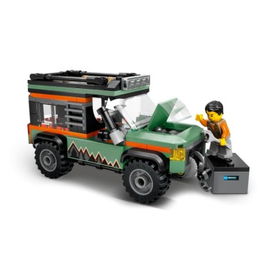 Конструктор LEGO® City Позашляхова гірська вантажівка 4x4 (60447)