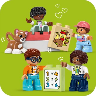 Конструктор LEGO® DUPLO Великий інтерактивний громадський потяг (10428)