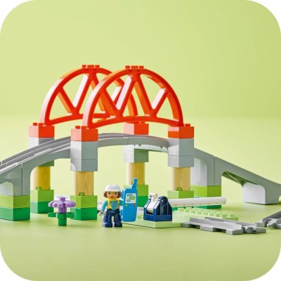 Конструктор LEGO® DUPLO Додатковий набір. Залізничний міст і колії (10426)