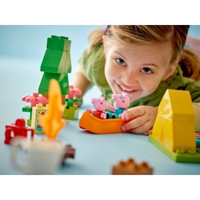 Конструктор LEGO® DUPLO Туристичний похід (10452)