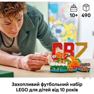 Конструктор LEGO® Editions Football Кріштіану Роналду — найкращі моменти футбольних матчів (43012)