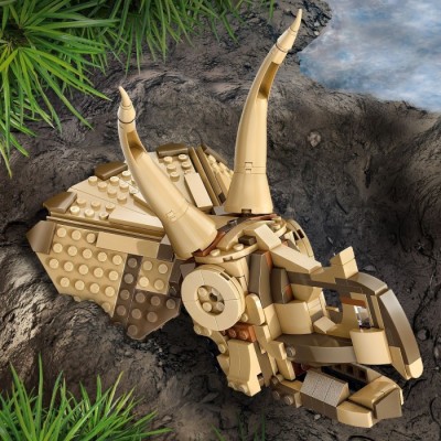 Конструктор LEGO® Jurassic World Скамʼянілості динозаврів: череп трицератопса (76969)