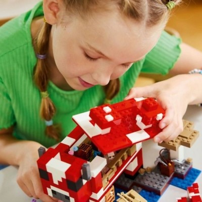 Конструктор LEGO® Minecraft Грибний будинок (21270)