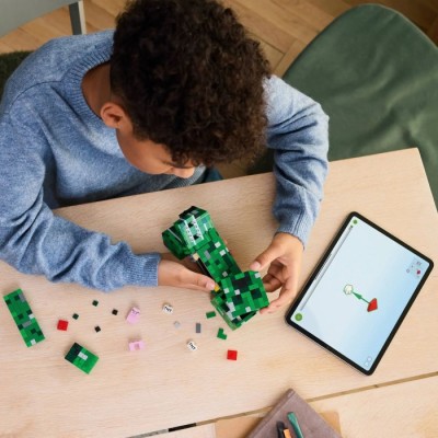 Конструктор LEGO® Minecraft Кріпер (21276)