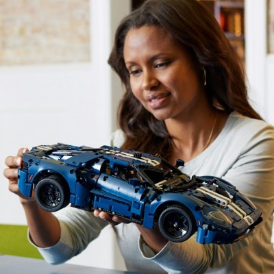 Конструктор LEGO® Technic Ford GT 2022 (42154)