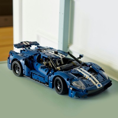 Конструктор LEGO® Technic Ford GT 2022 (42154)