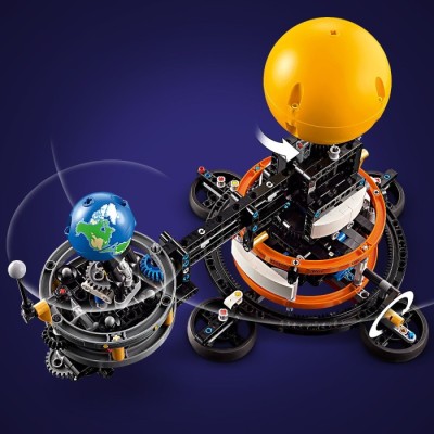 Конструктор LEGO® Technic Земля та Місяць на орбіті (42179)